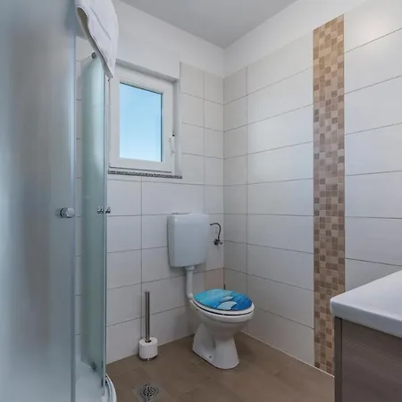 Kata Villa Rebici